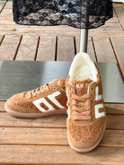 Back 70 - Teddy Sherpa Sneaker- Tan